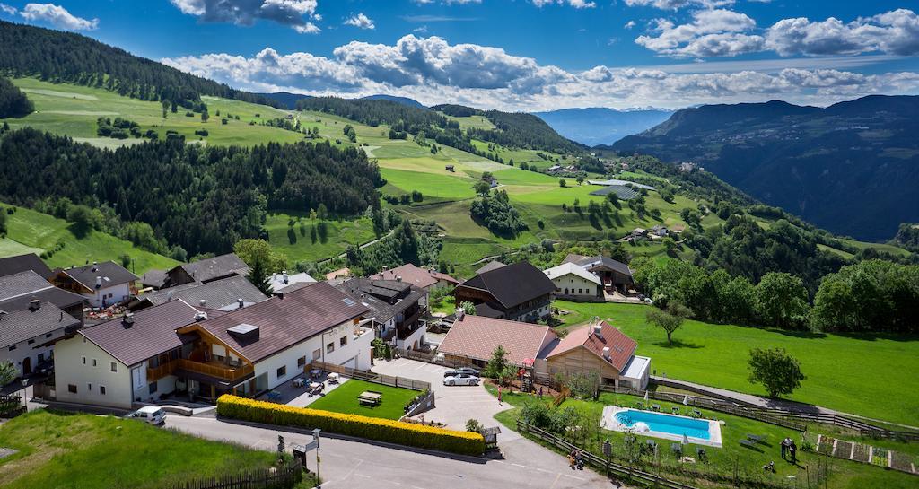 Hotel Gasthof Kircher フィエー エクステリア 写真